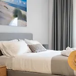 Ameda Luxury