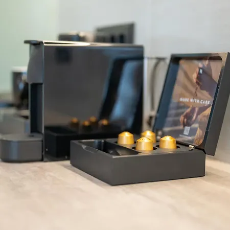 Ameda Luxury