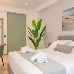 Ameda Luxury
